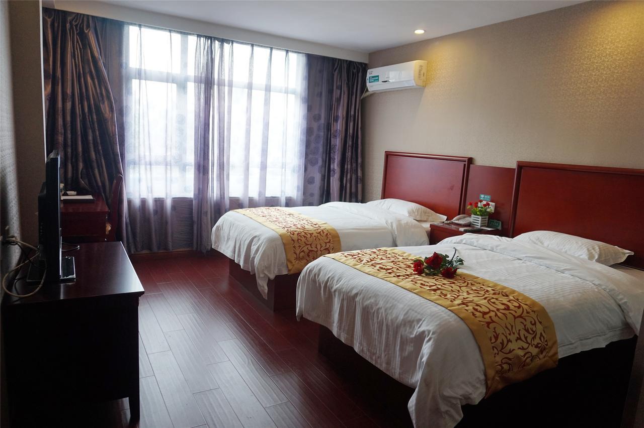 Greentree Inn Henan Qinyang Middle Huaifu Road Express Hotel Экстерьер фото