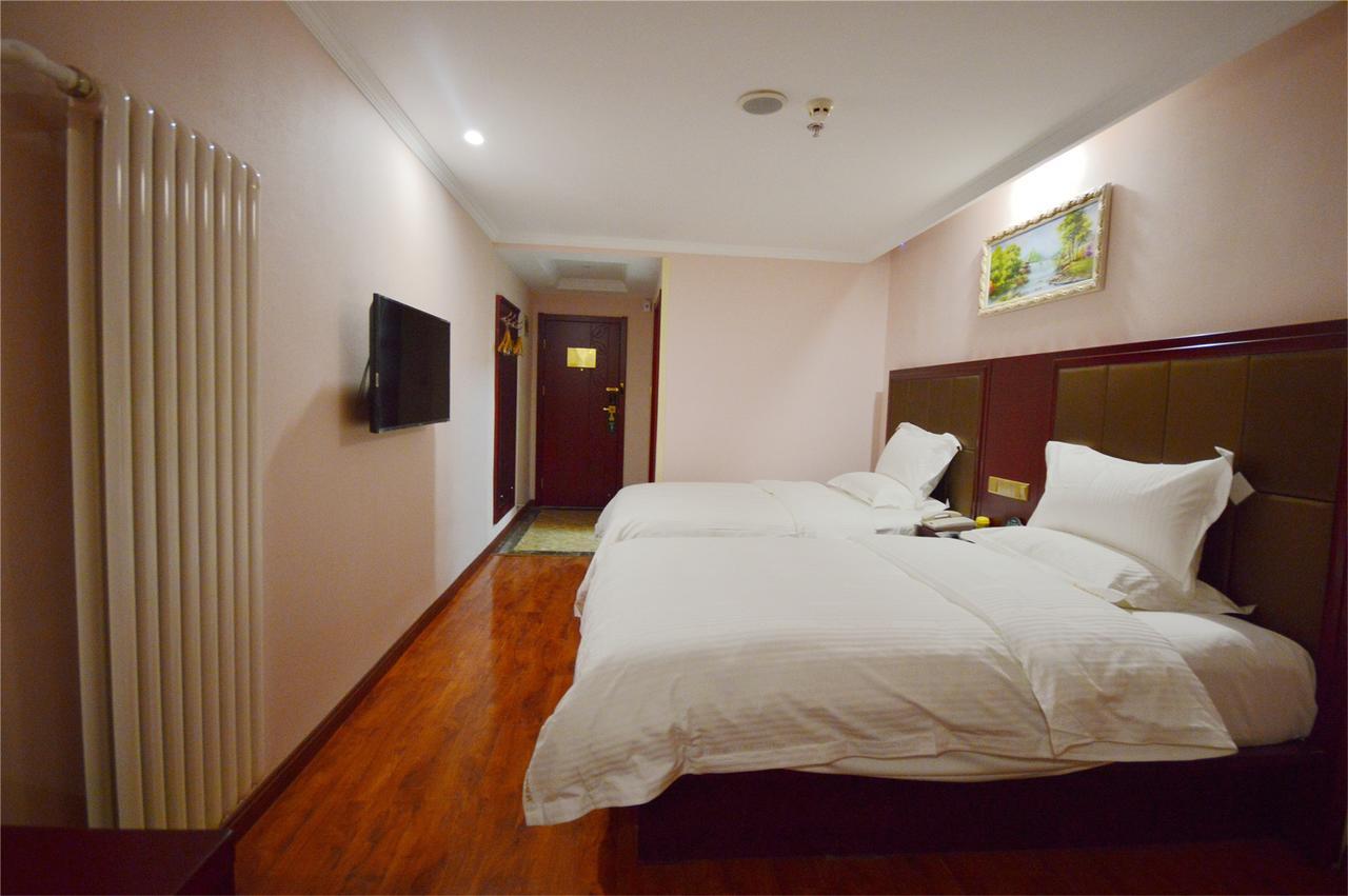 Greentree Inn Henan Qinyang Middle Huaifu Road Express Hotel Экстерьер фото